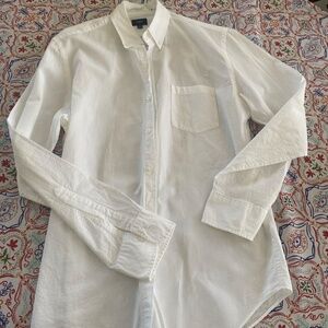 JCREW MENS SEERSUCKER BUTTON DOWN SHIRT